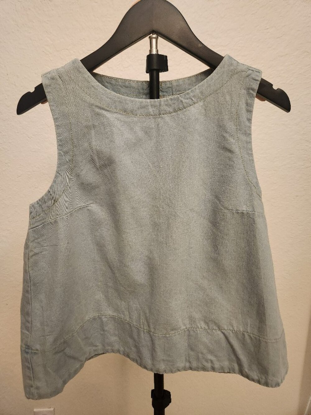 NWT Fashion Clothing Denim Sleeveless Shell Top Women's Size M